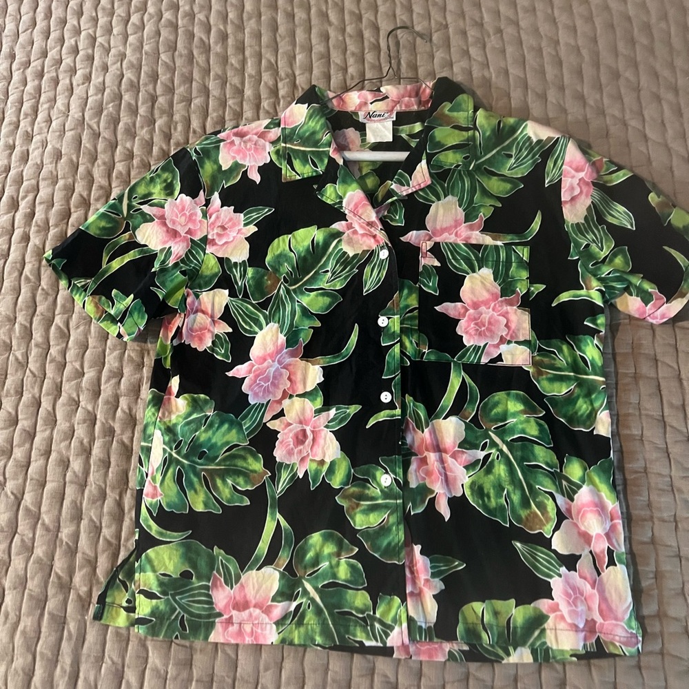 Casual Black and Green Floral Button Down Shirt